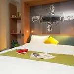 아파트호텔 아다지오 시티 4*