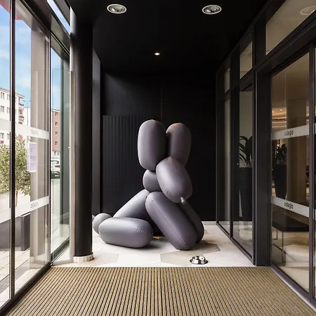 Adagio Aparthotel Cologne