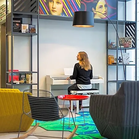 Adagio 4* Köln