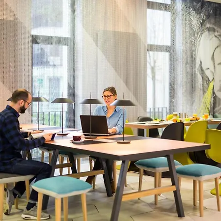 Adagio Aparthotel 4*