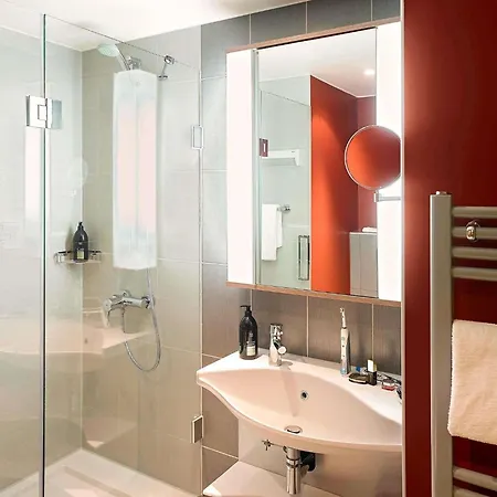 Adagio Apartahotel 4*